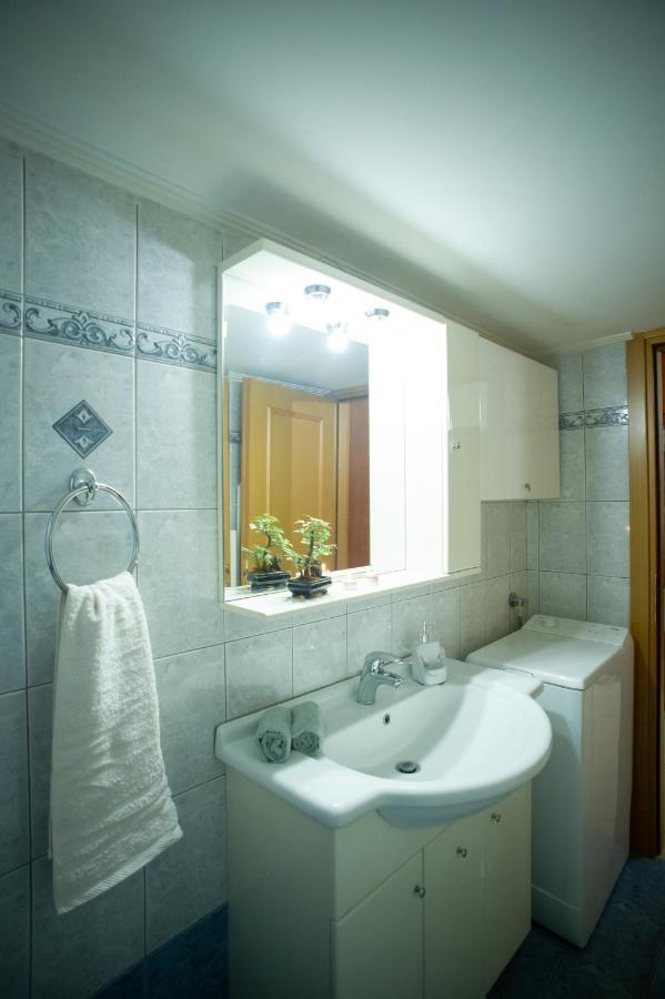 At Aqua Apartment Kallithea เอเธนส์ ภายนอก รูปภาพ